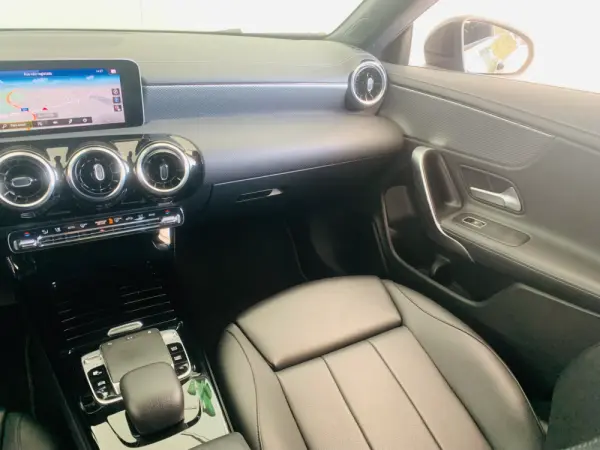 Mercedes-Benz CLA 180 d 7G-DCT Edition 1 36