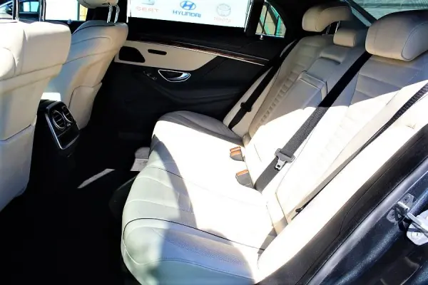 Mercedes-Benz S 300 BlueTEC Hybrid Longo 37