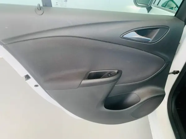 Opel Astra Sports Tourer 1.5 D GS Line S/S 27