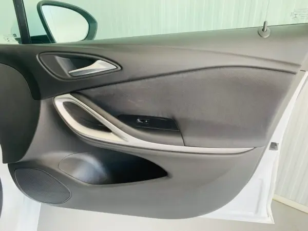 Opel Astra Sports Tourer 1.5 D GS Line S/S 37