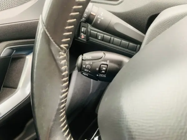 Peugeot 308 SW 1.5 BlueHDi Allure 16