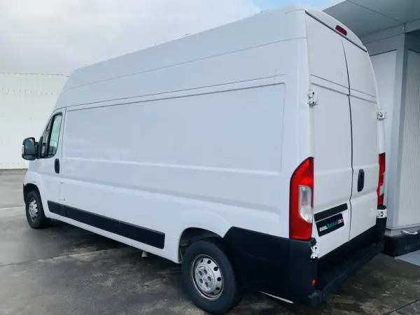 Peugeot Boxer 2.2 BlueHDi 335 L3 CD 3