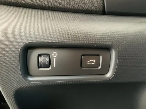 Polestar 2 Long Range 78 kWh AWD 11