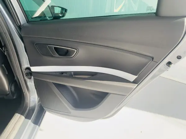 SEAT Leon ST Outro 33