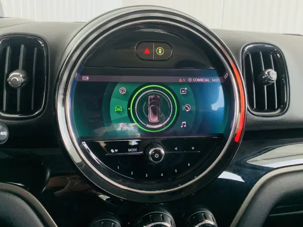 MINI Countryman Cooper SE ALL4 Auto 17