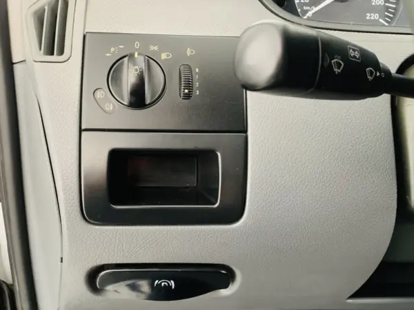 Mercedes-Benz Vito 109 CDI 19