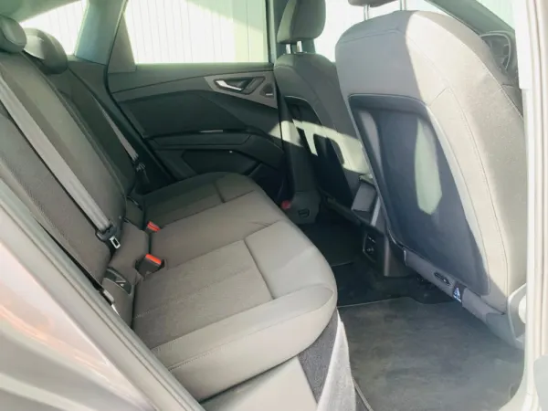 Audi Q4 Sportback e-tron 35 46