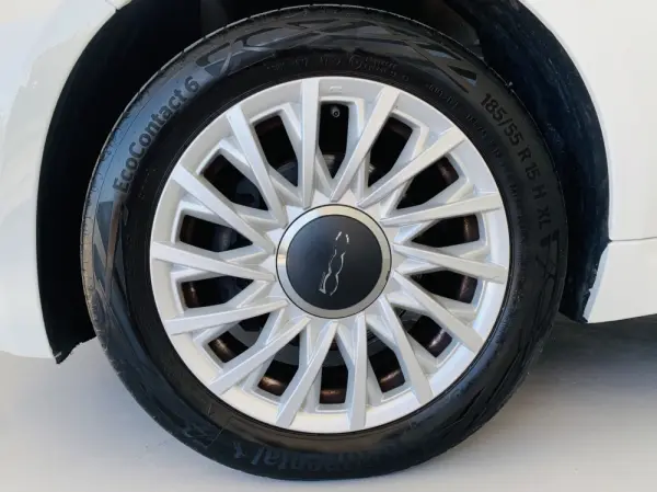 Fiat 500 1.0 Hybrid Dolcevita 5