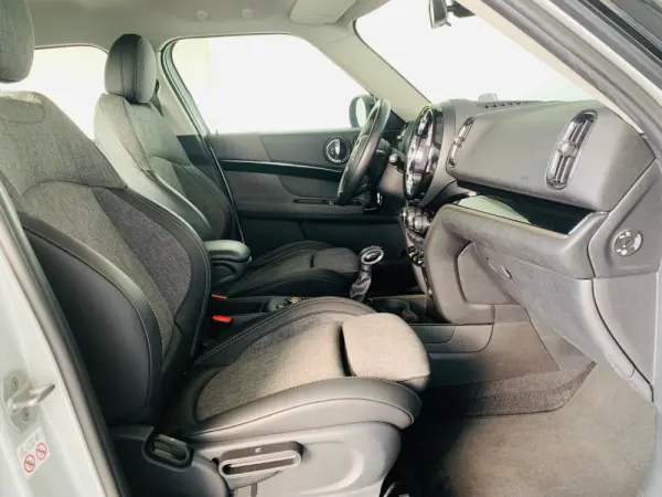 MINI Countryman Cooper SE ALL4 Auto 48