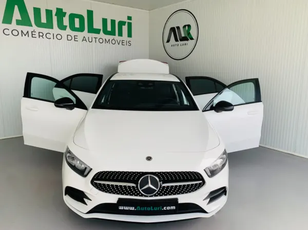 Mercedes-Benz A 180 Limousine d AMG Line 52