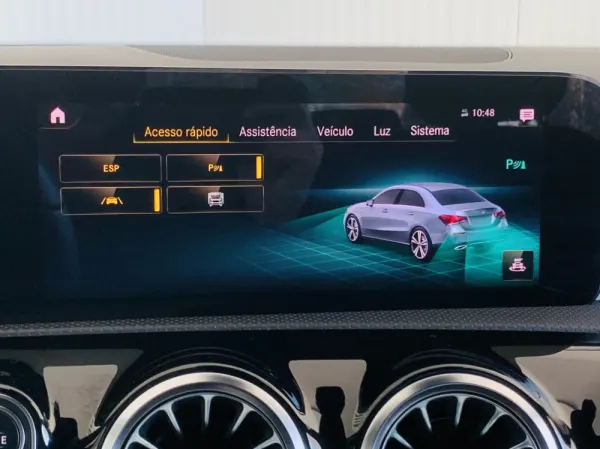 Mercedes-Benz A 180 Limousine d AMG Line 20