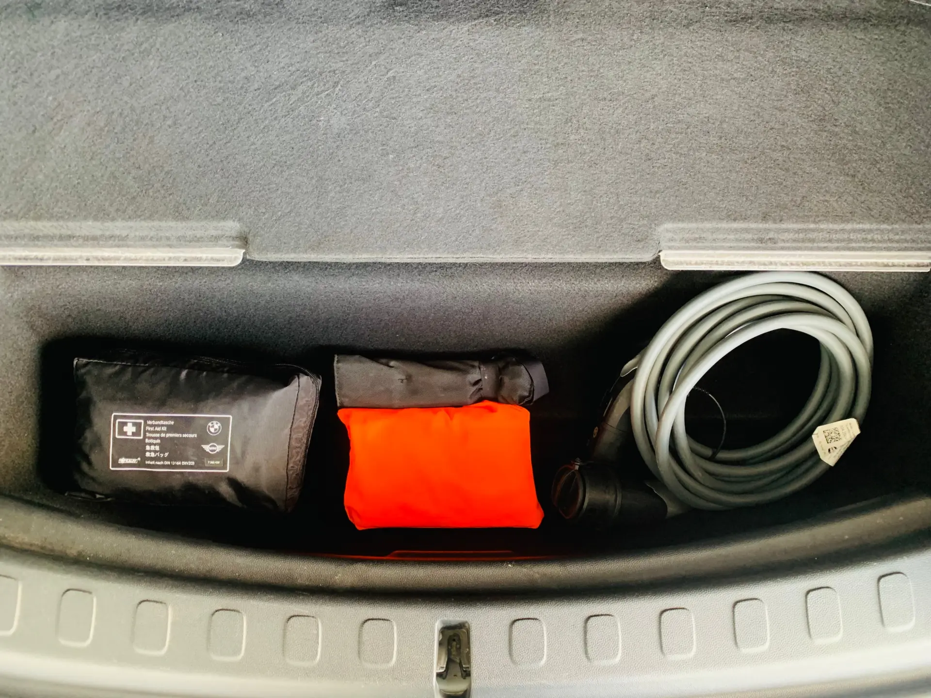 MINI Countryman Cooper SE ALL4 Auto 43