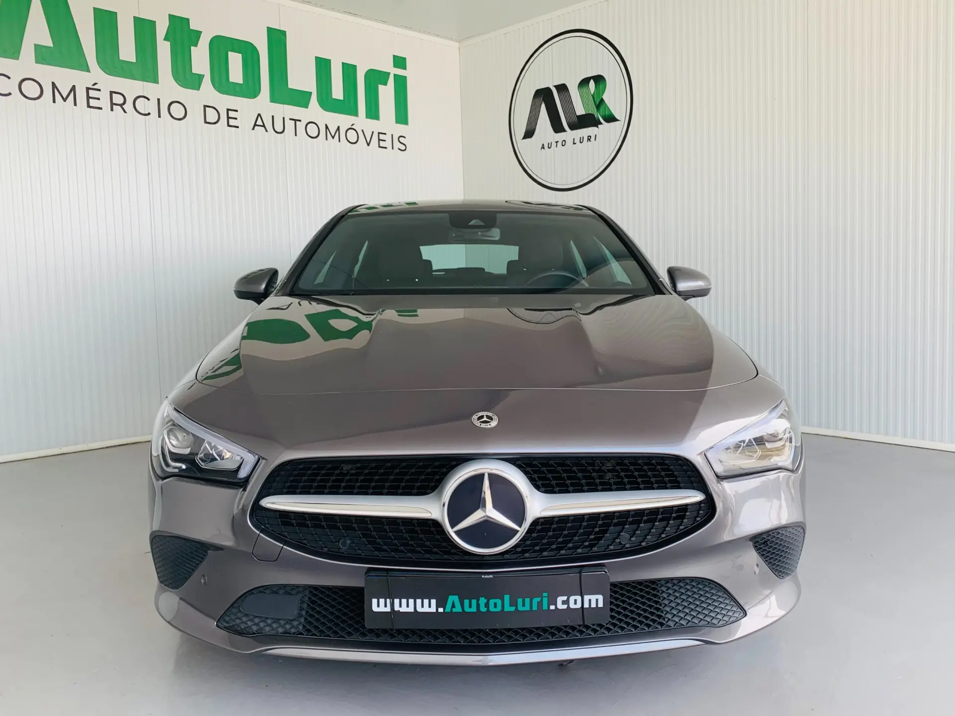 Mercedes-Benz CLA 180 7G-DCT Progressive 2