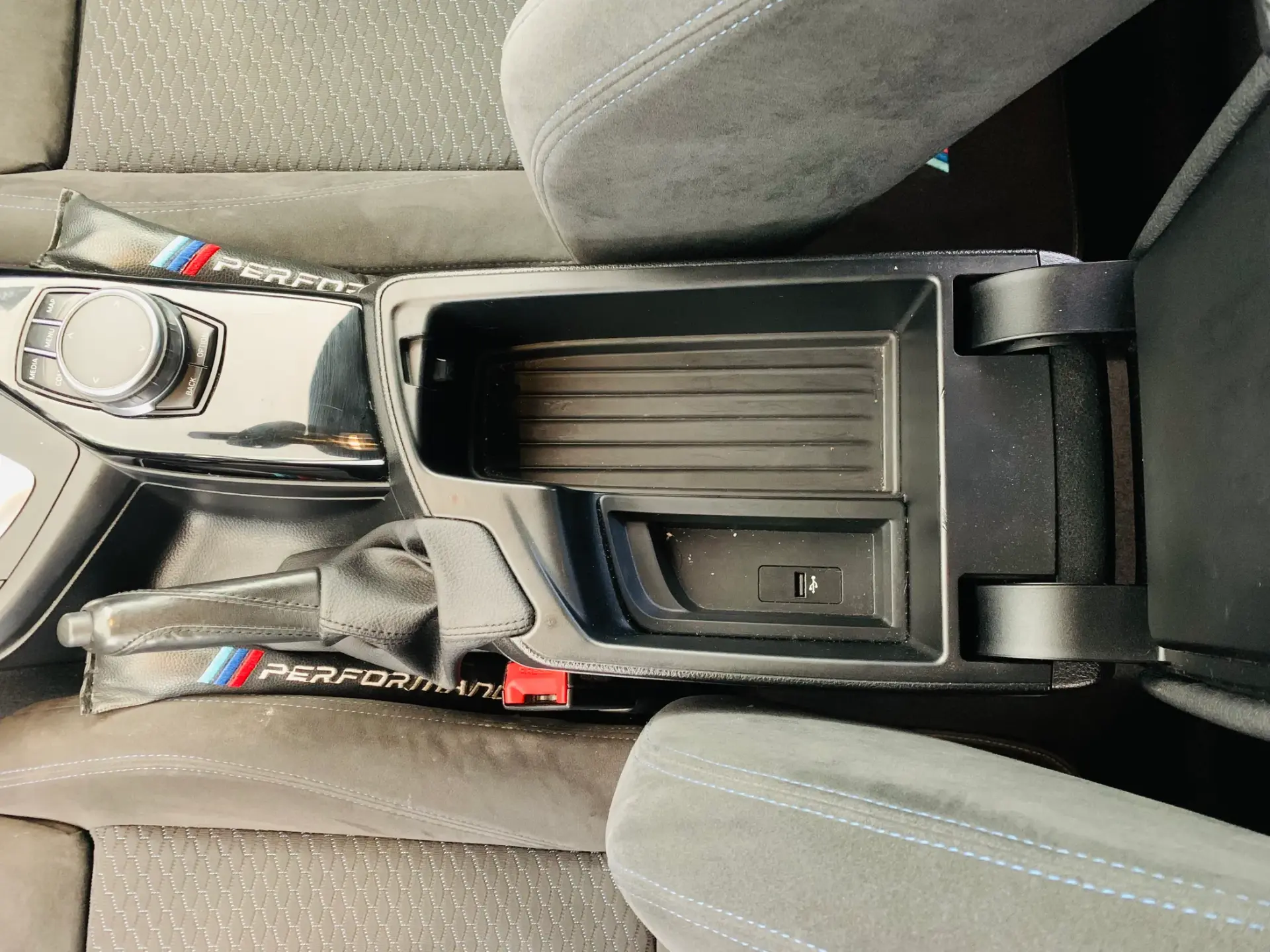 BMW 116 d Pack M Auto 24