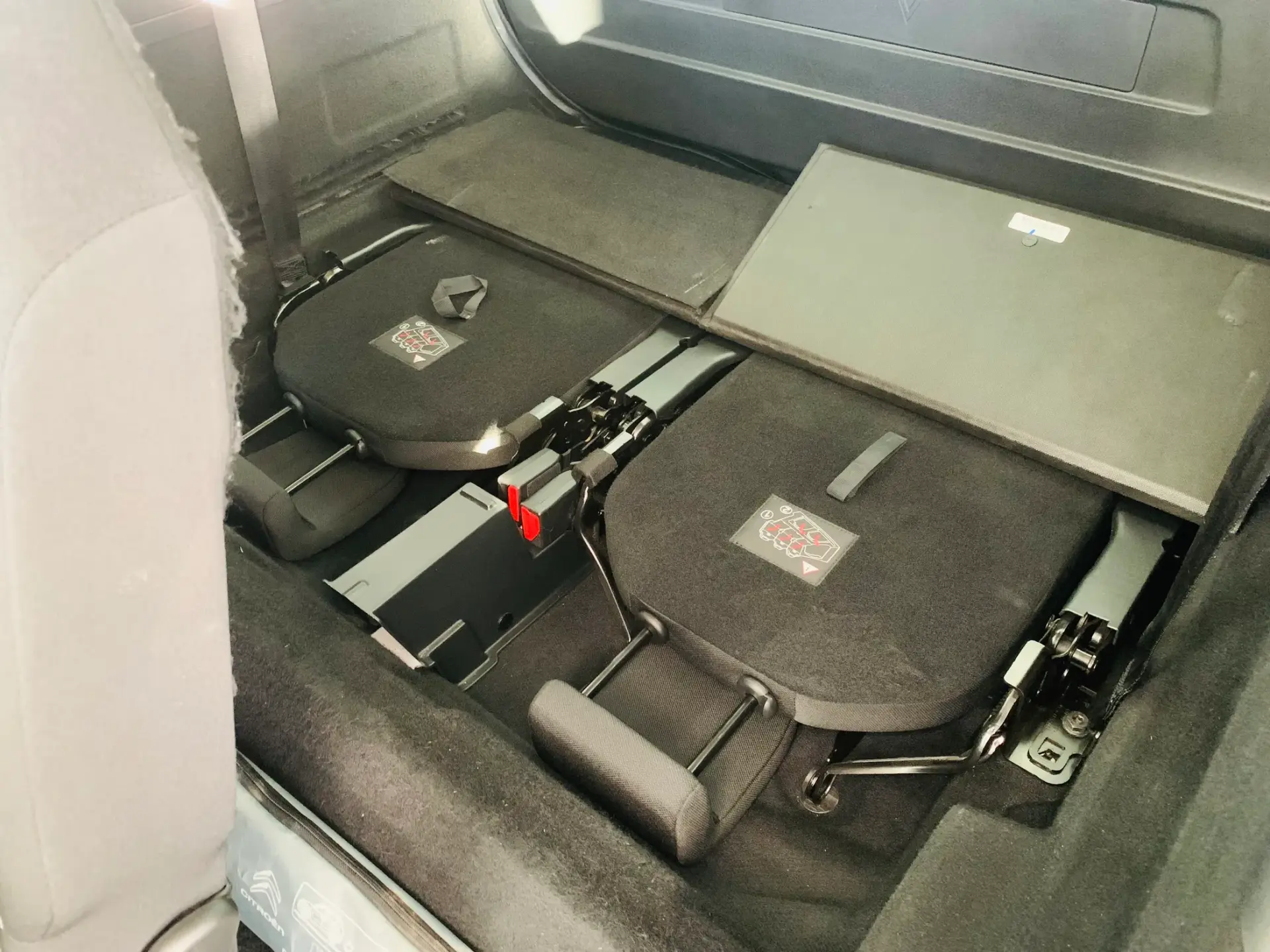 Citroën Grand C4 Spacetourer 1.5 BlueHDi Feel 31