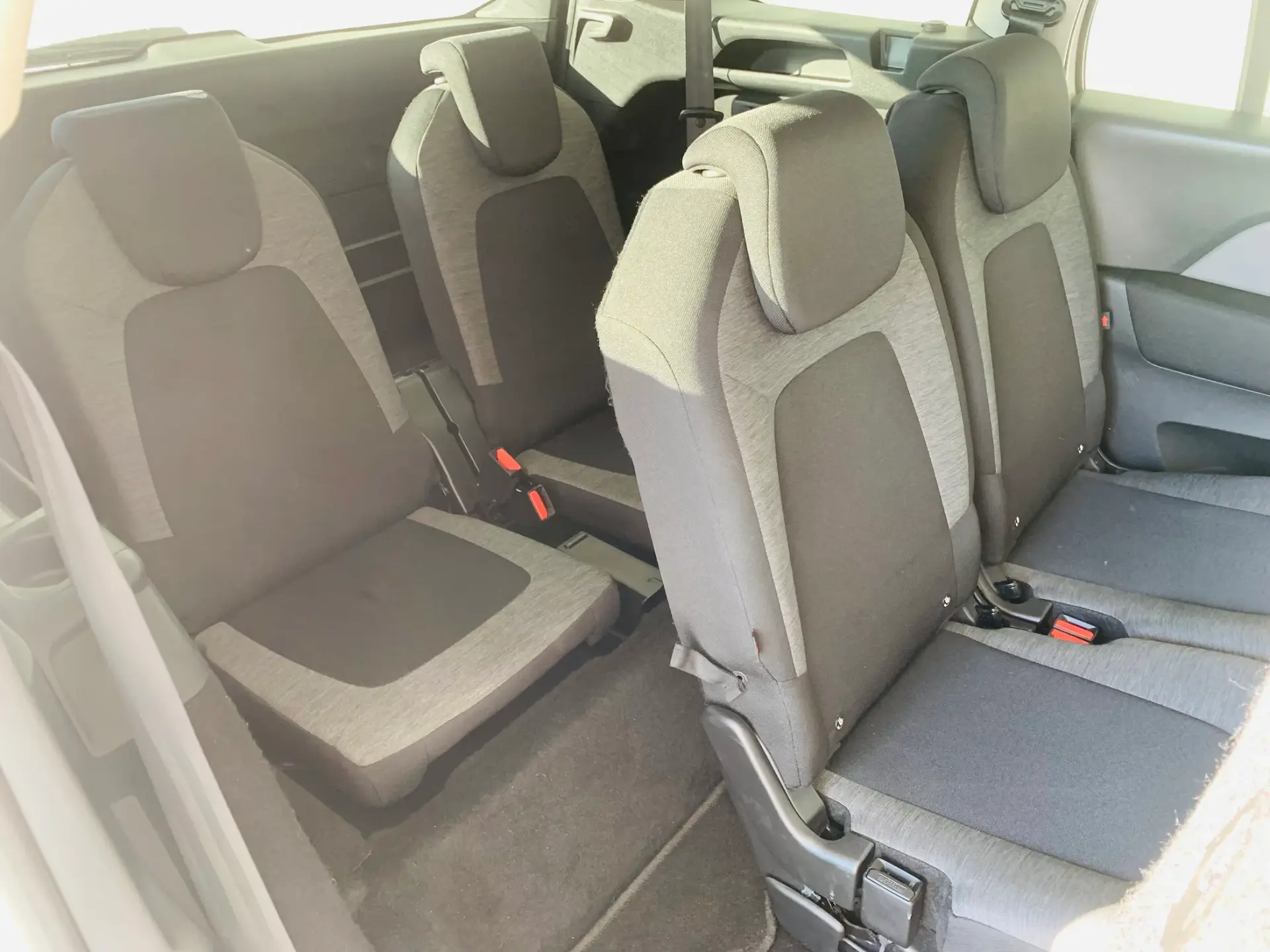 Citroën Grand C4 Spacetourer 1.5 BlueHDi Feel 38