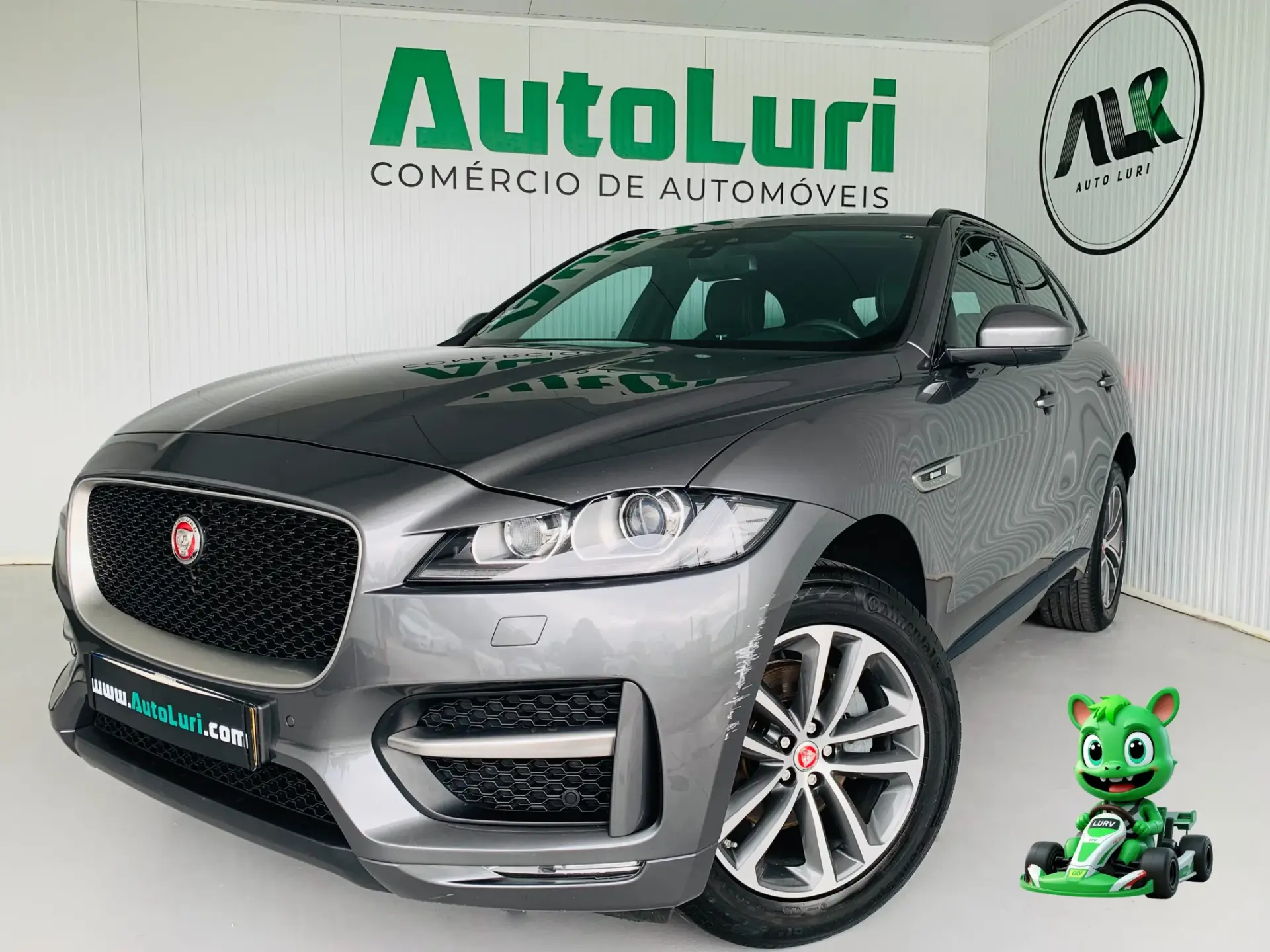 Jaguar F-Pace 2.0 i4D R-Sport AWD 1