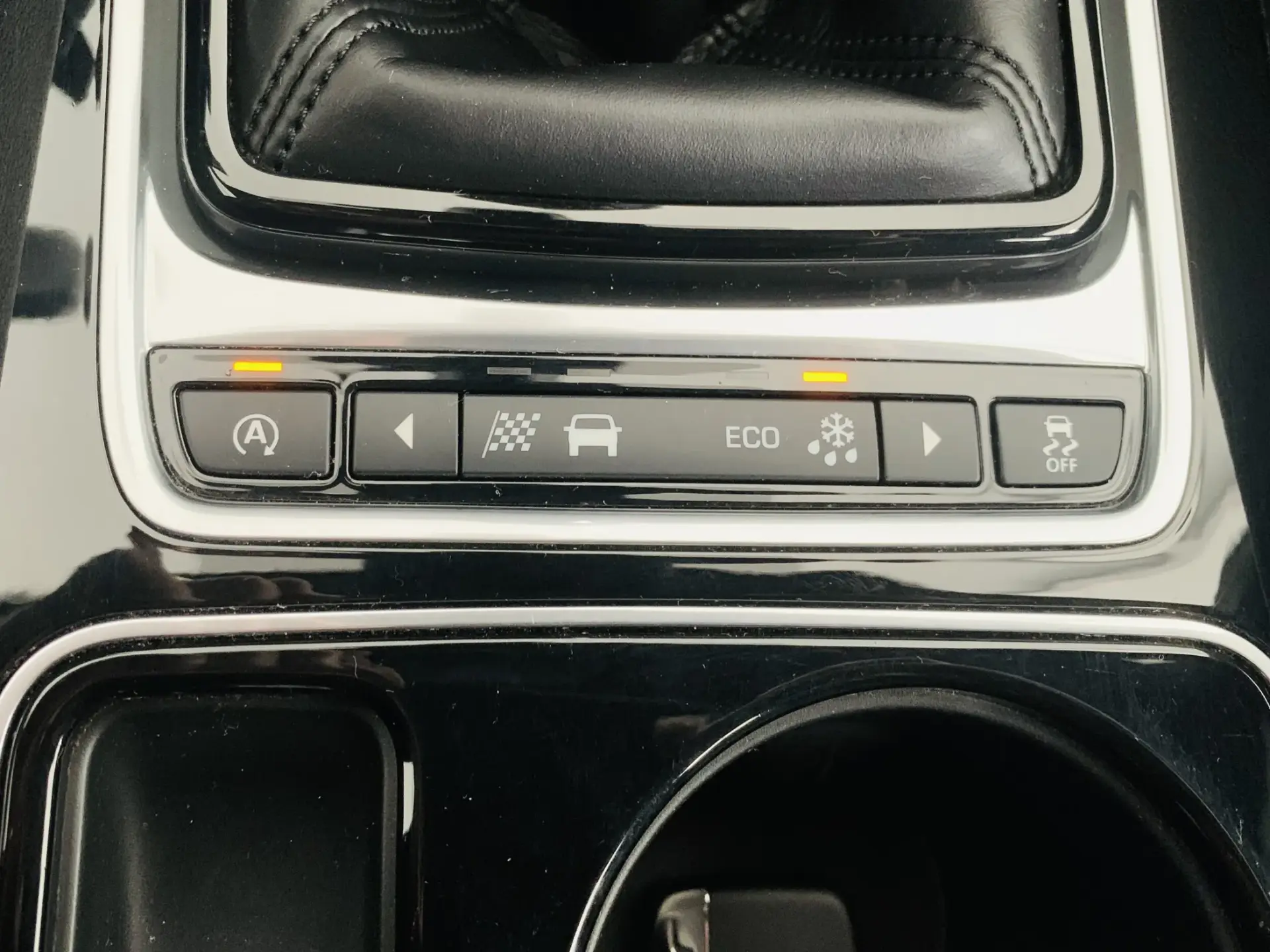 Jaguar F-Pace 2.0 i4D R-Sport AWD 28