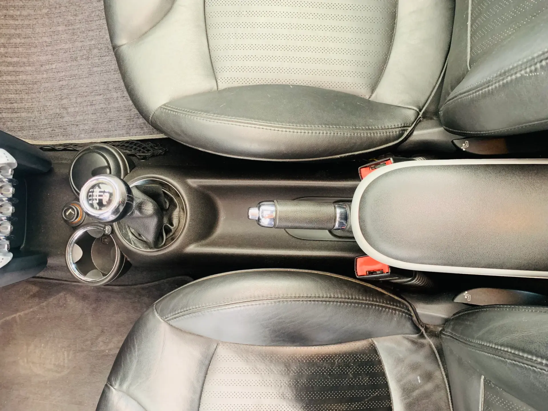 MINI Clubman Cooper D 24