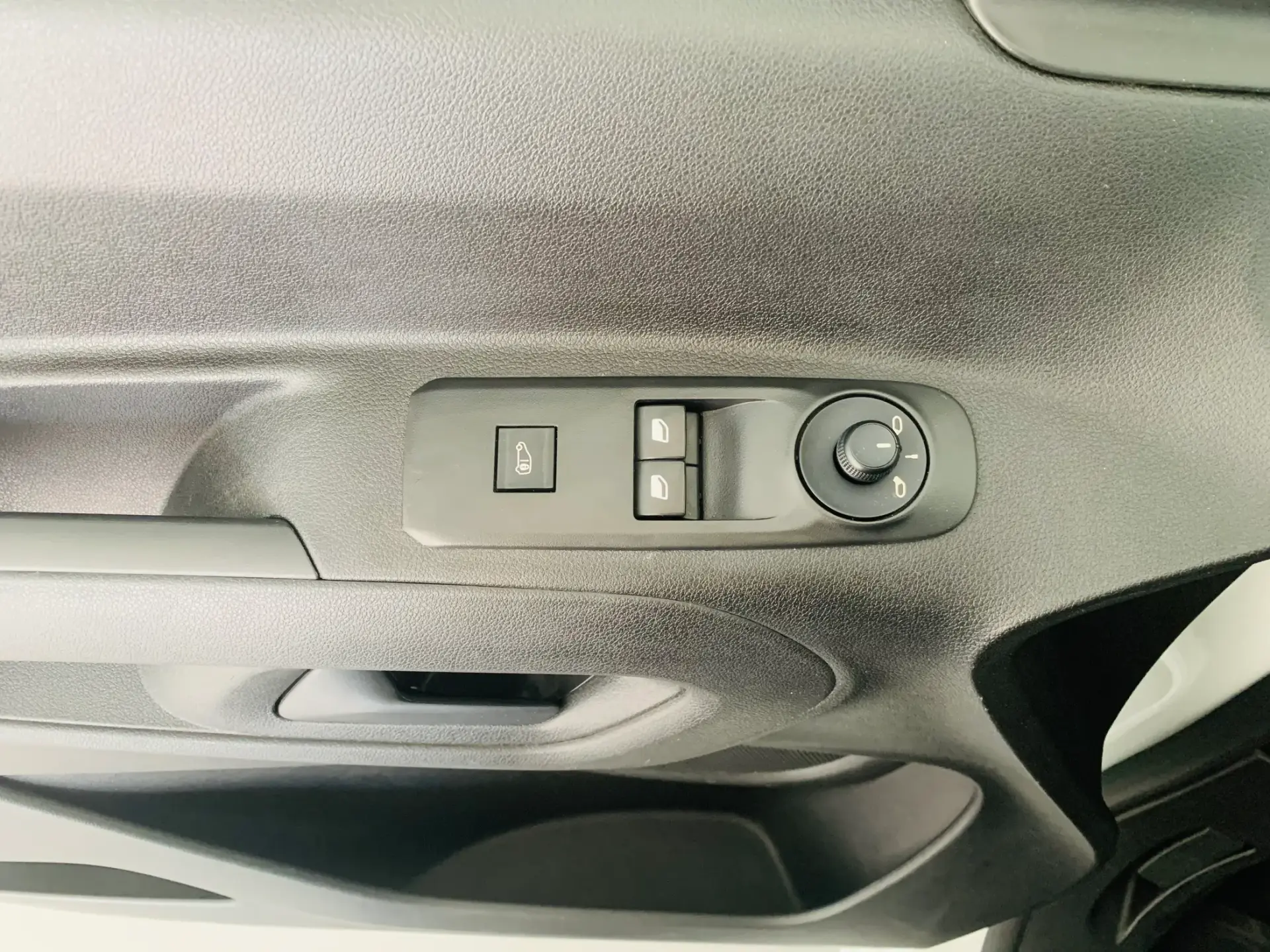 Opel Combo Life 1.5 CDTi L1H1 Enjoy 11