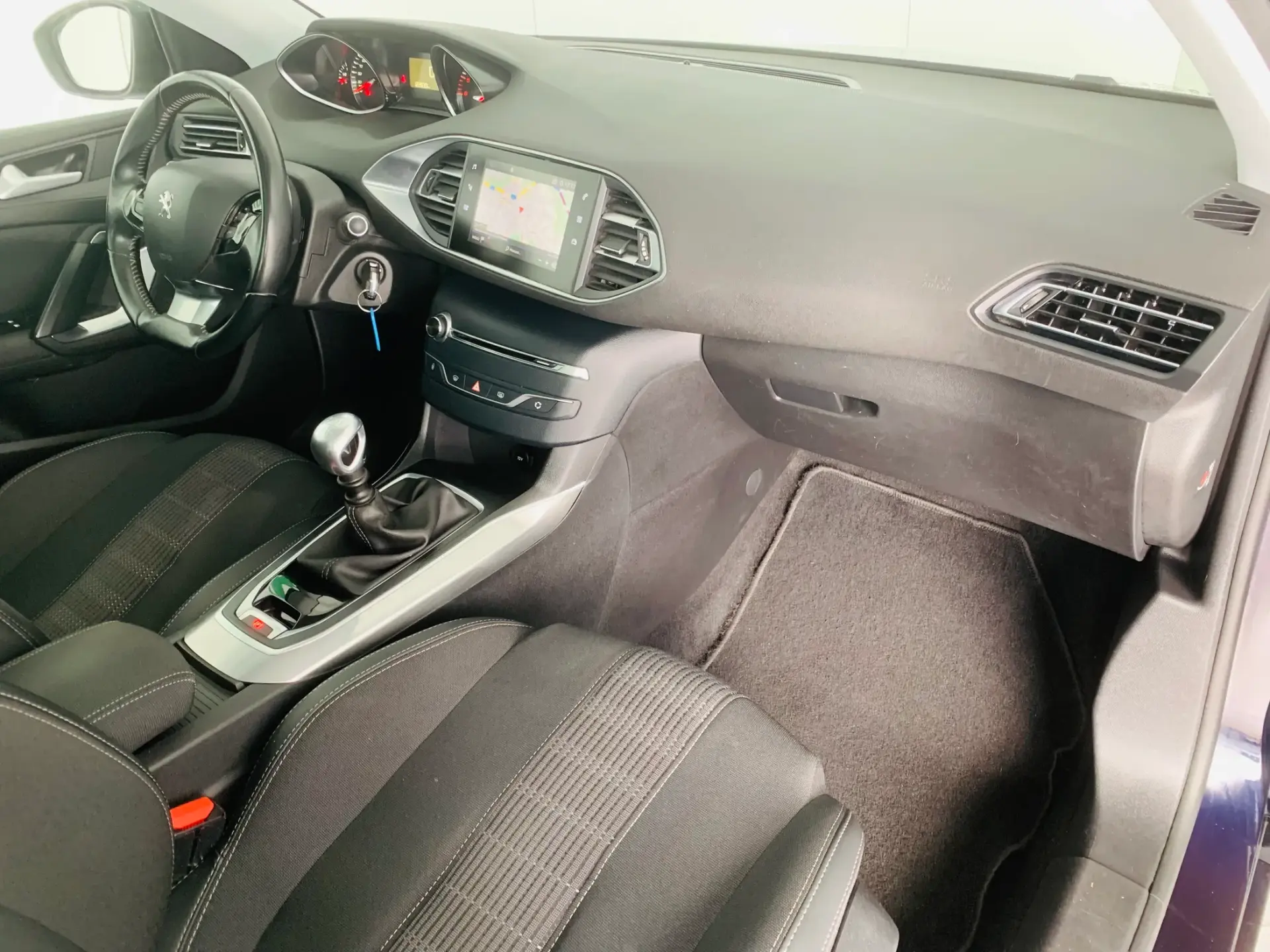 Peugeot 308 SW 1.5 BlueHDi Allure 40