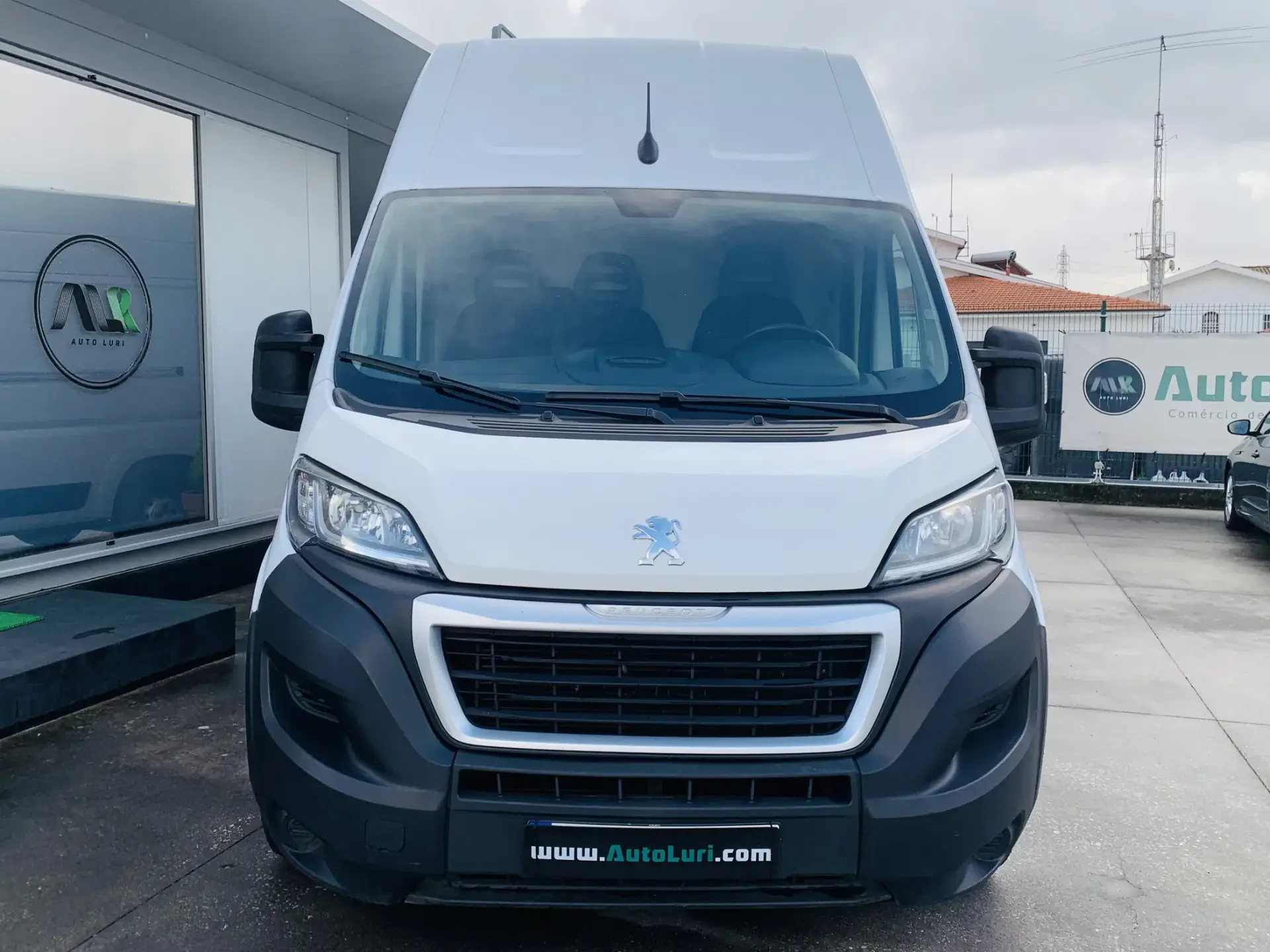 Peugeot Boxer 2.2 BlueHDi 335 L3 CD 2