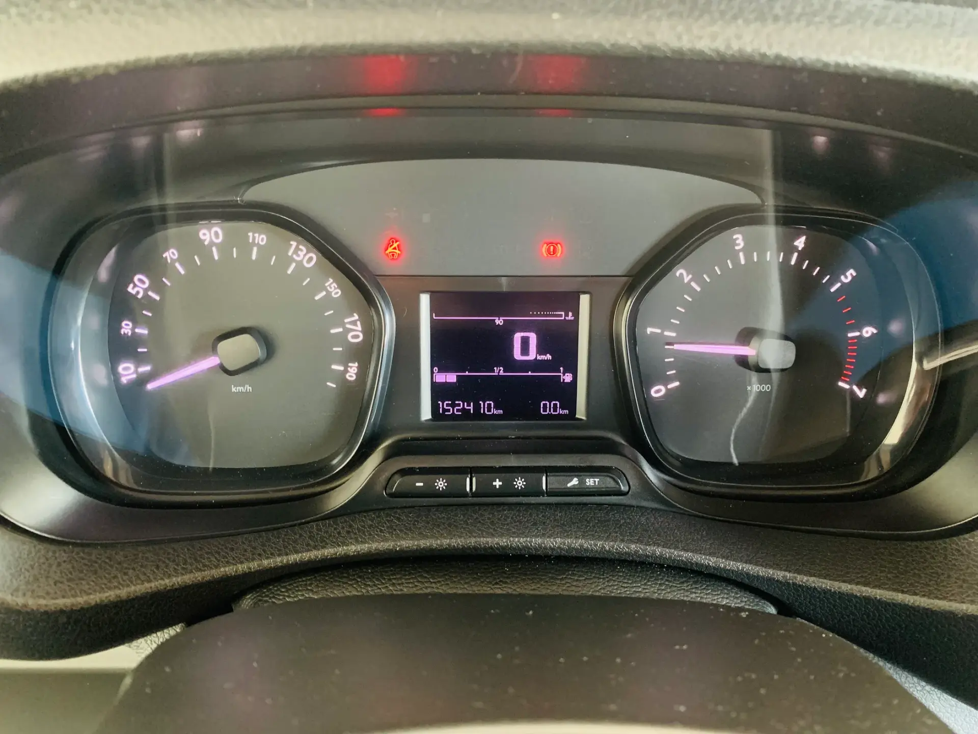 Peugeot Expert 1.5 BlueHDi L2H1 Semi-Vidrado 14