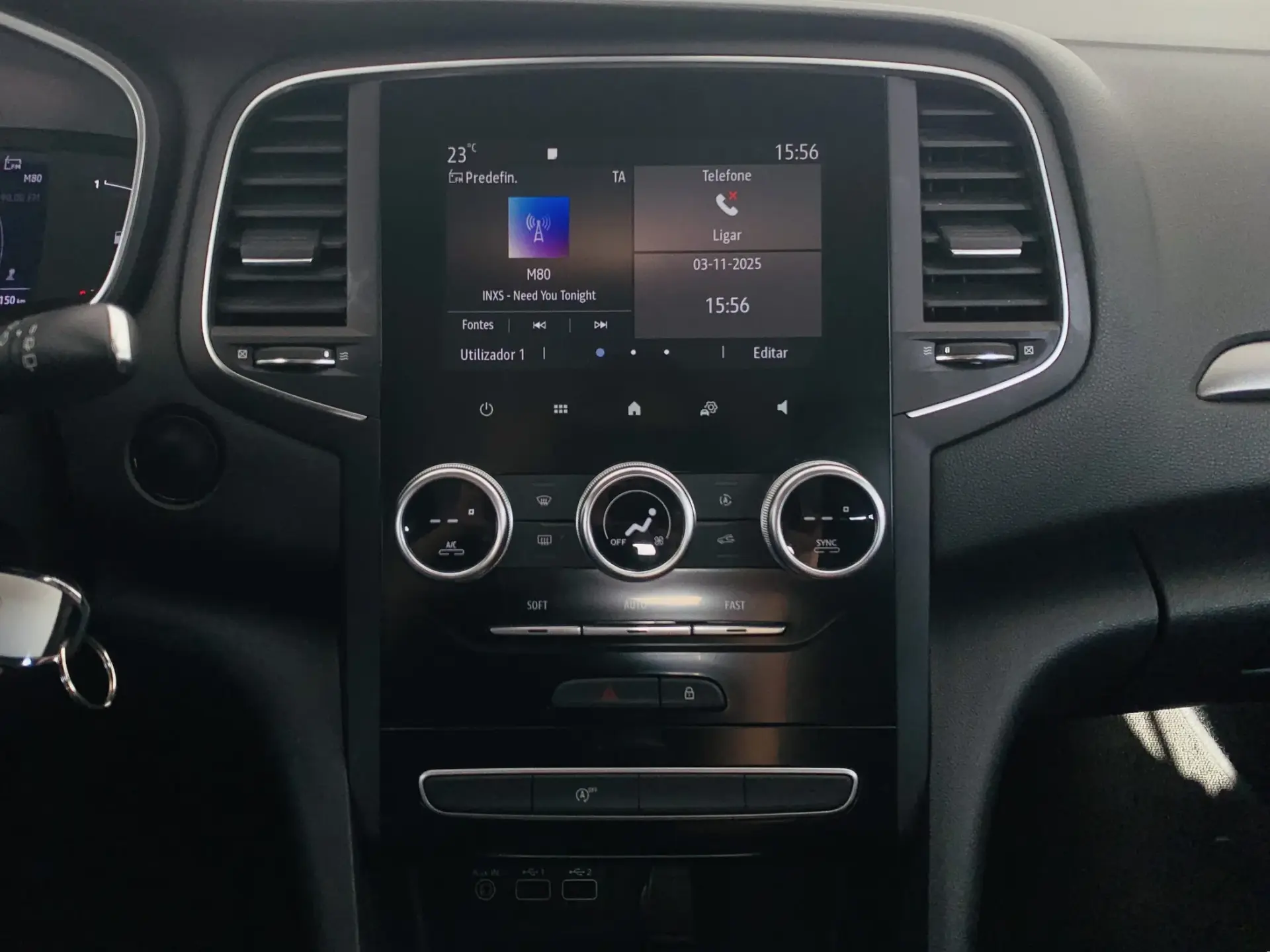 Renault Mégane Sport Tourer 1.5 Blue dCi Techno 15