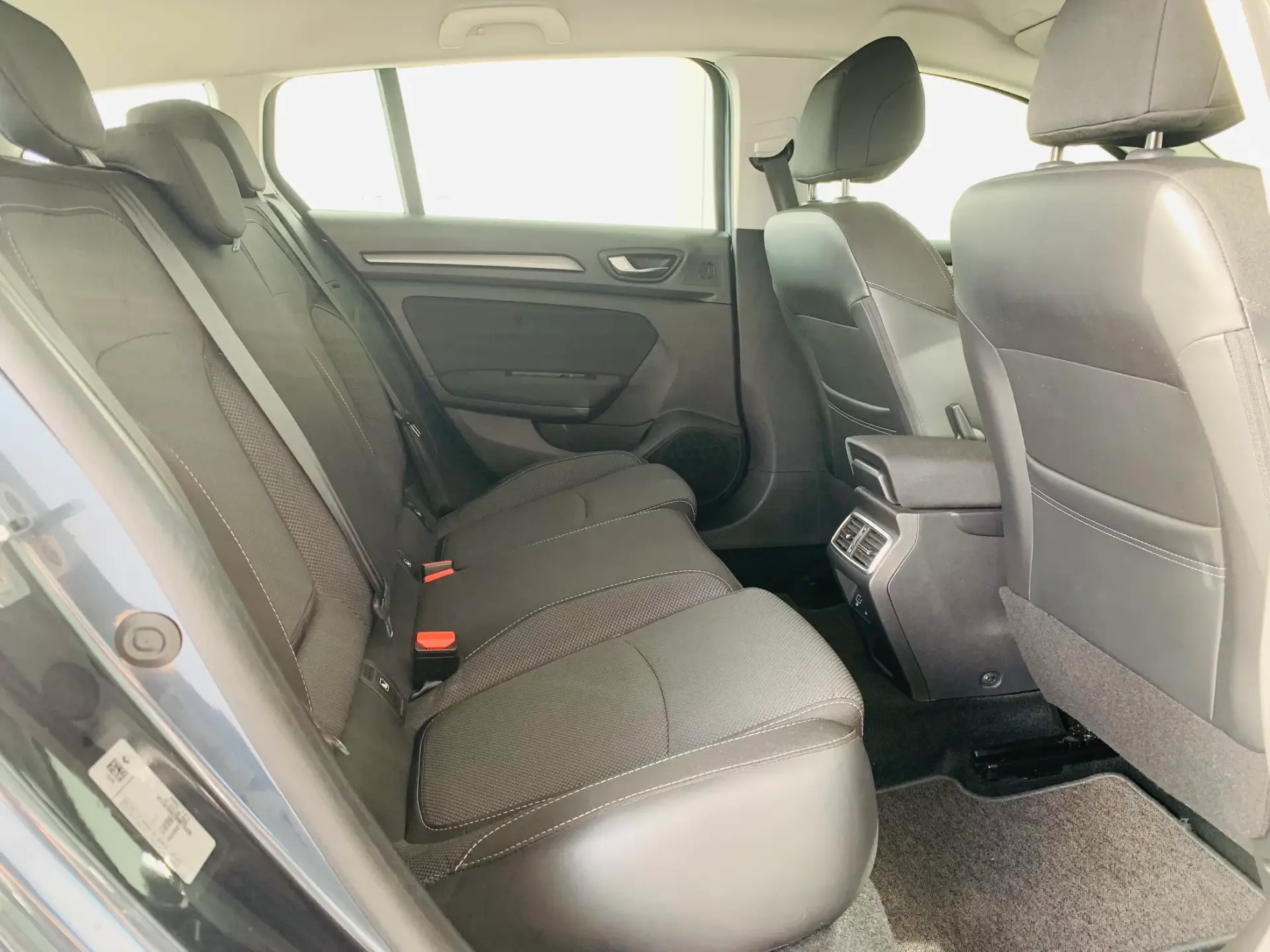 Renault Mégane Sport Tourer 1.5 Blue dCi Techno 36