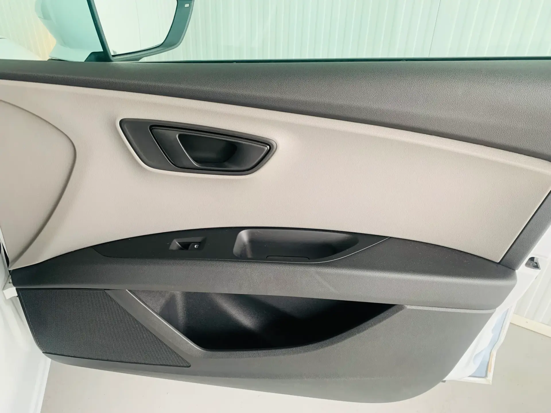 SEAT Leon 1.6 TDI Style Ecomotive 28