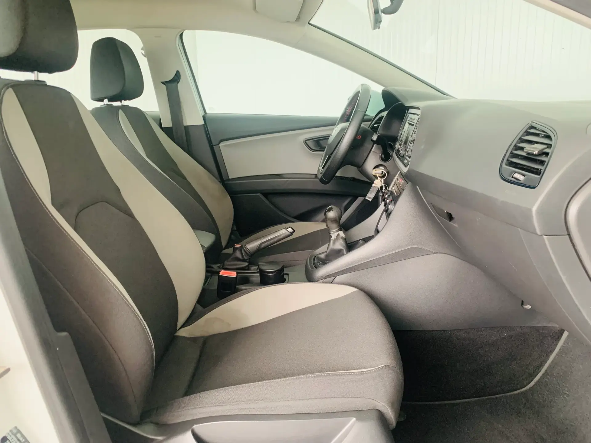 SEAT Leon 1.6 TDI Style Ecomotive 29