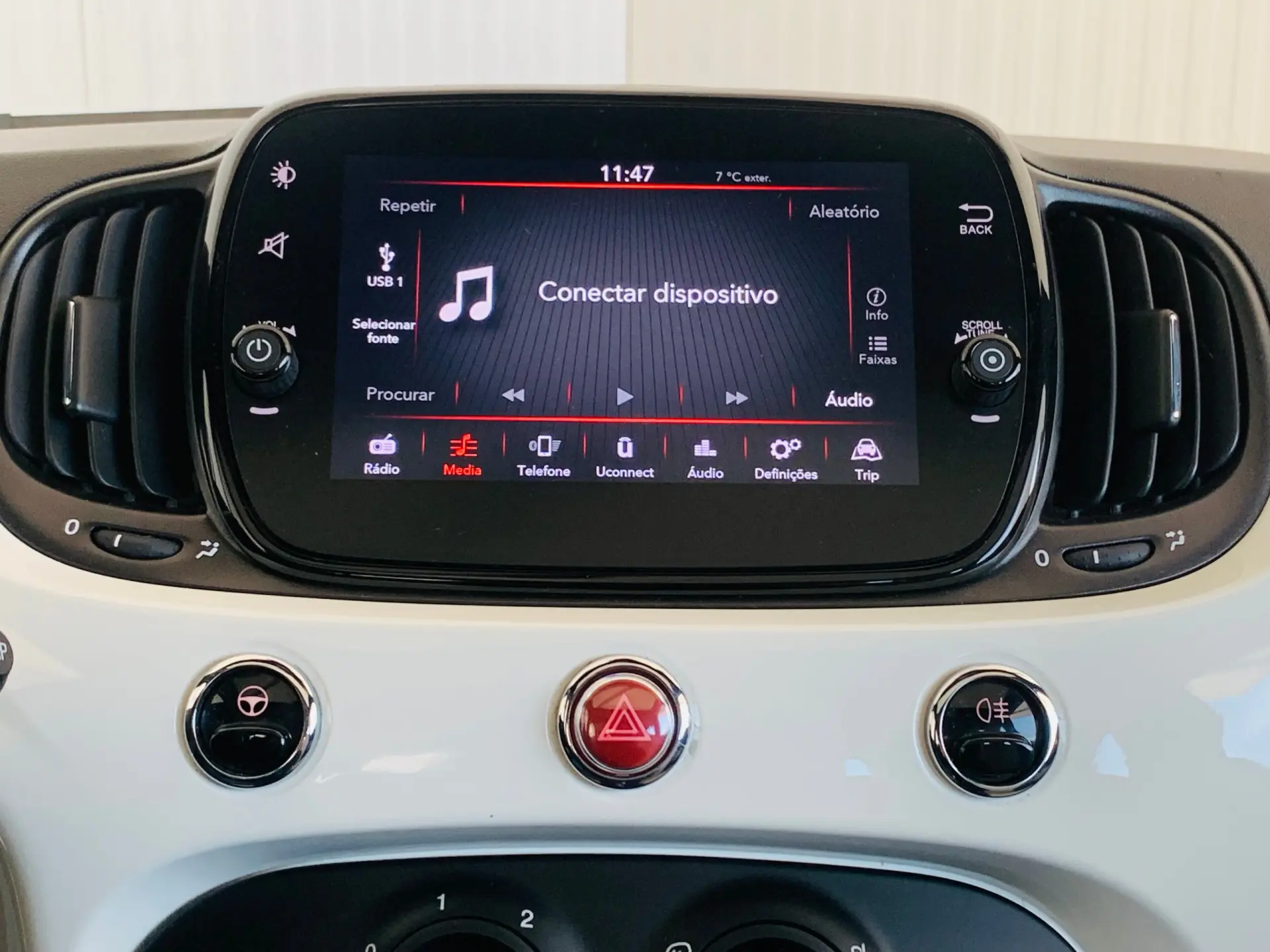 Fiat 500 1.0 Hybrid Dolcevita 17