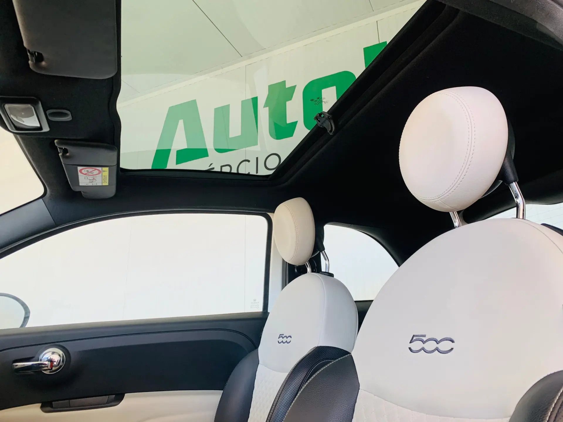 Fiat 500 1.0 Hybrid Dolcevita 9