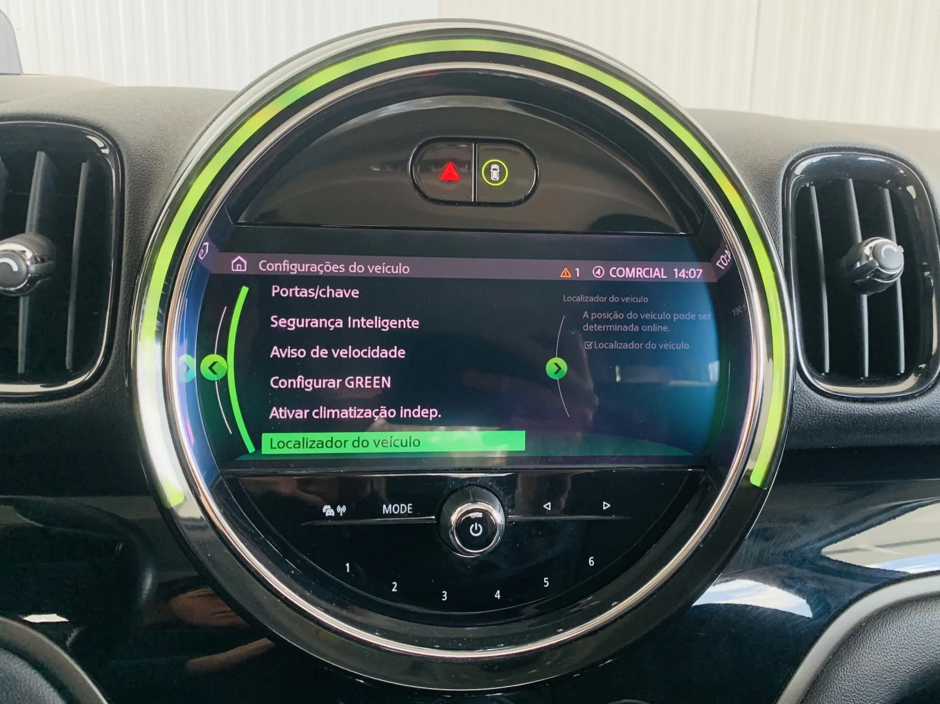 MINI Countryman Cooper SE ALL4 Auto 23