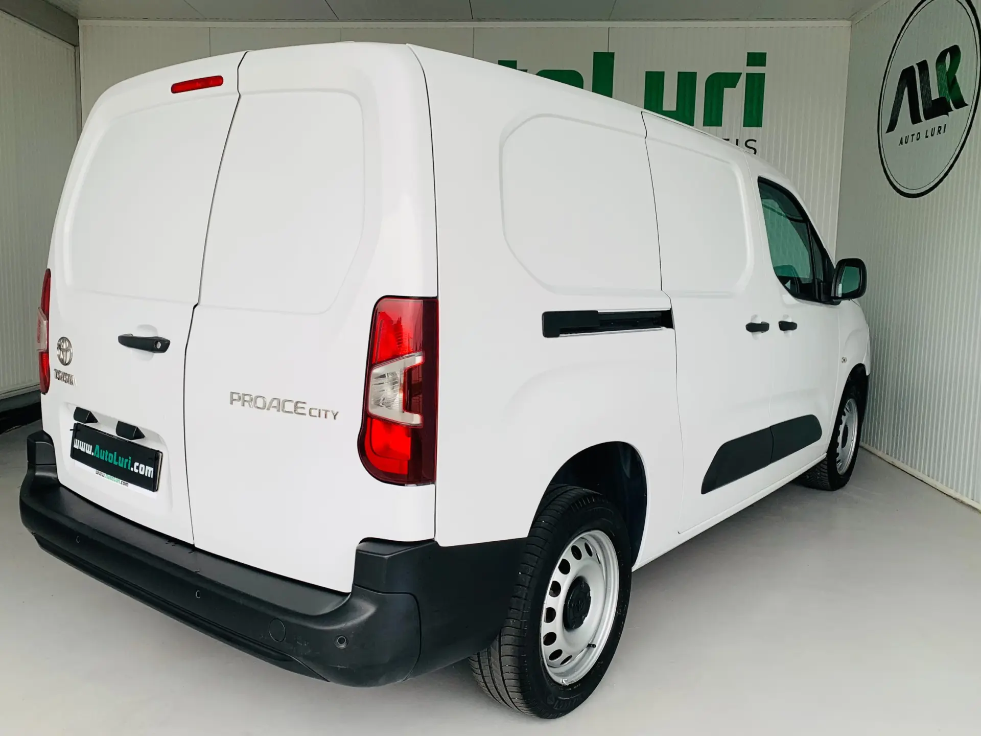 Toyota Proace 1.5D L2 Comfort 6