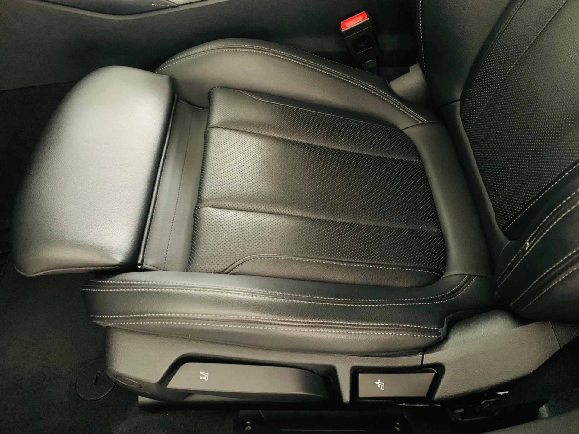 BMW 318 d Touring Auto 9