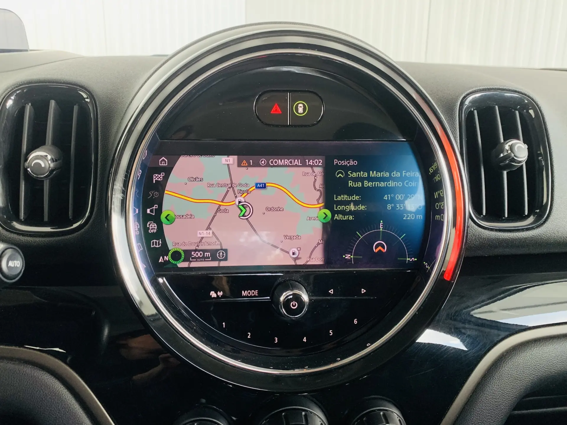 MINI Countryman Cooper SE ALL4 Auto 18