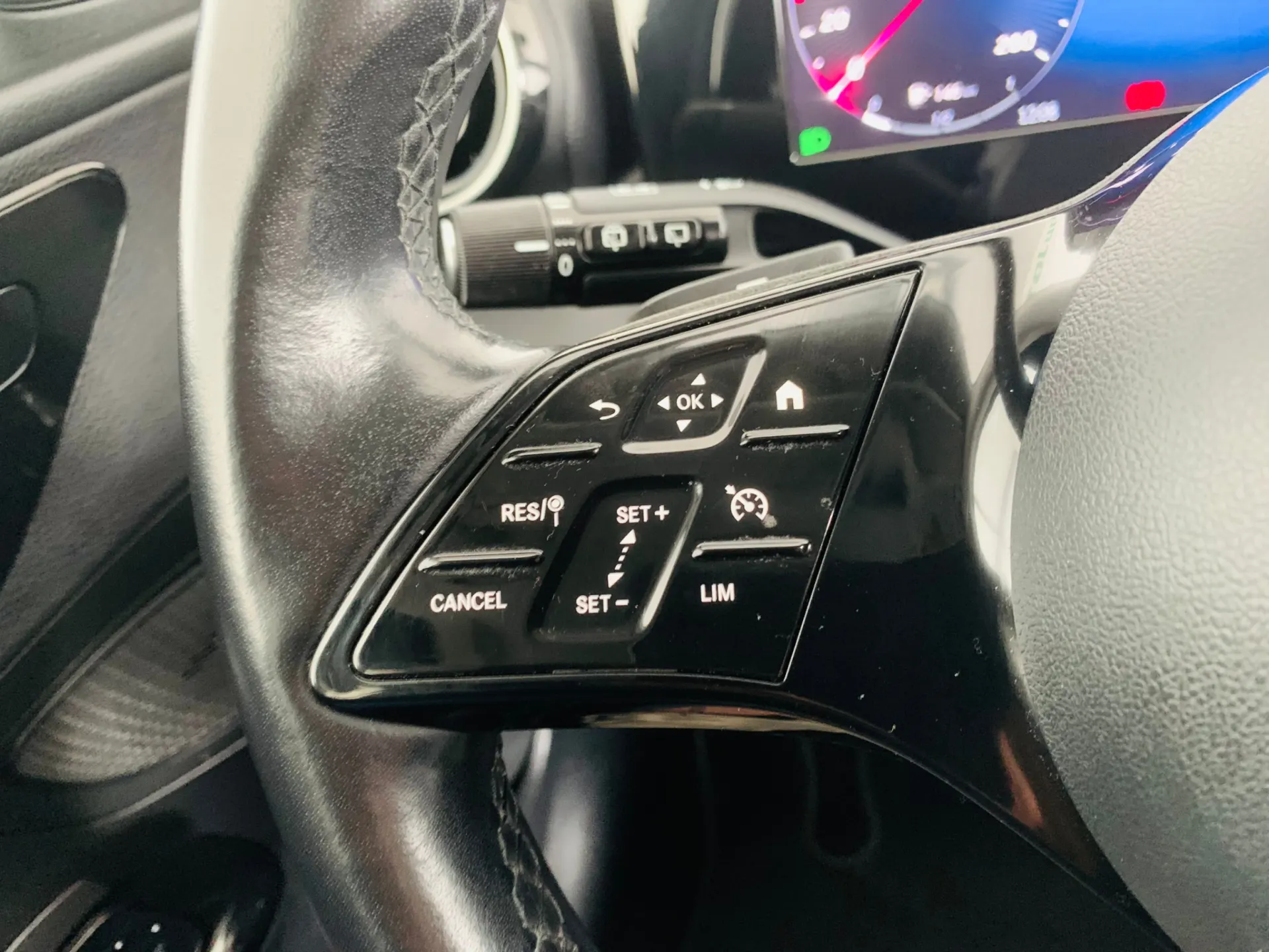 Mercedes-Benz C 200 Station d 9G-TRONIC 17