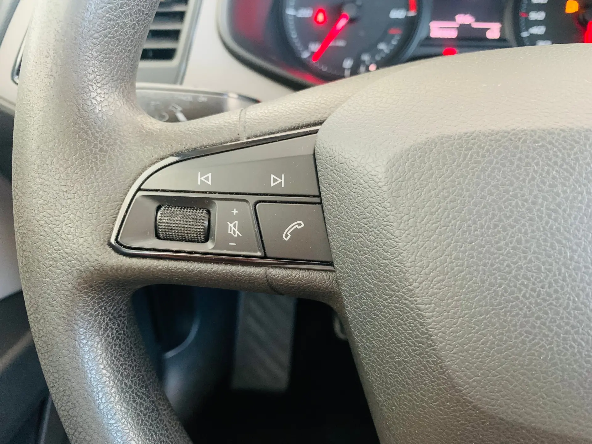 SEAT Leon 1.6 TDi Style 12