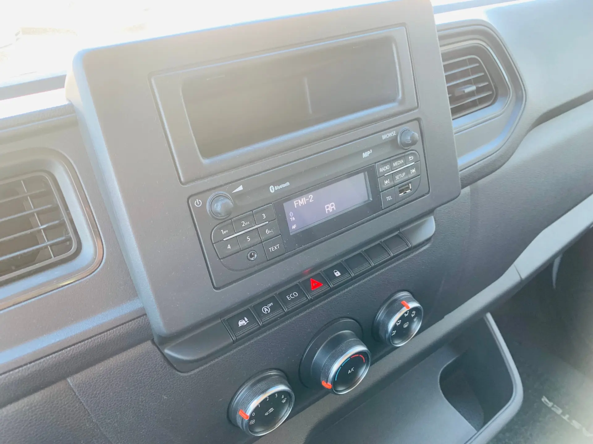 Renault Master 2.3 dCi L3H2 3.5T RD 23