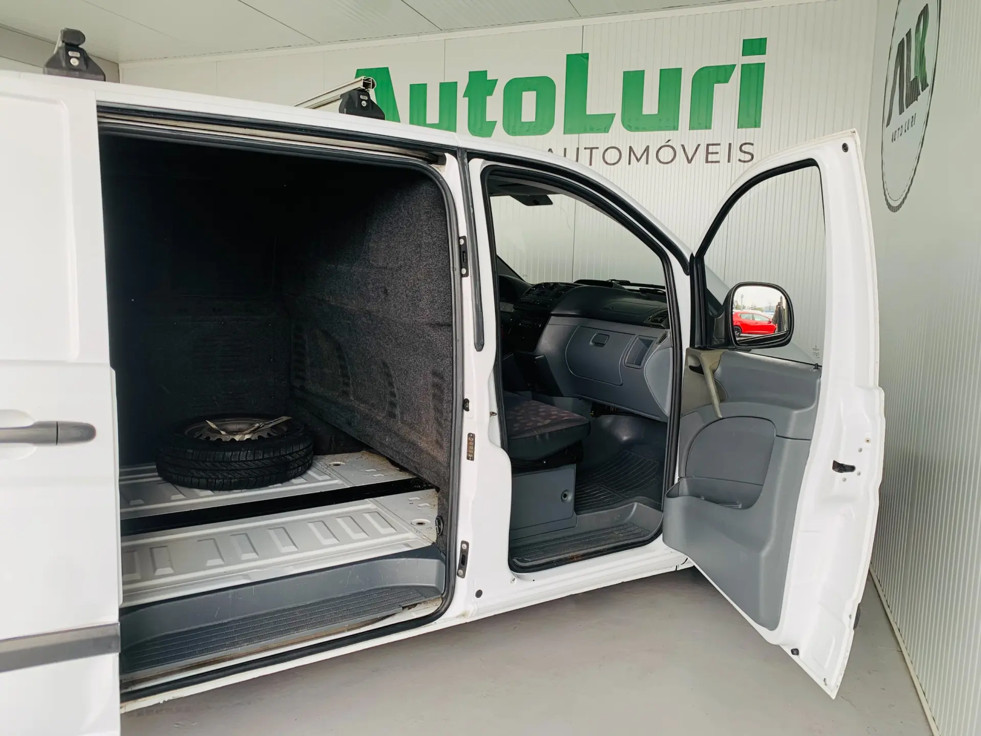 Mercedes-Benz Vito 109 CDI 8