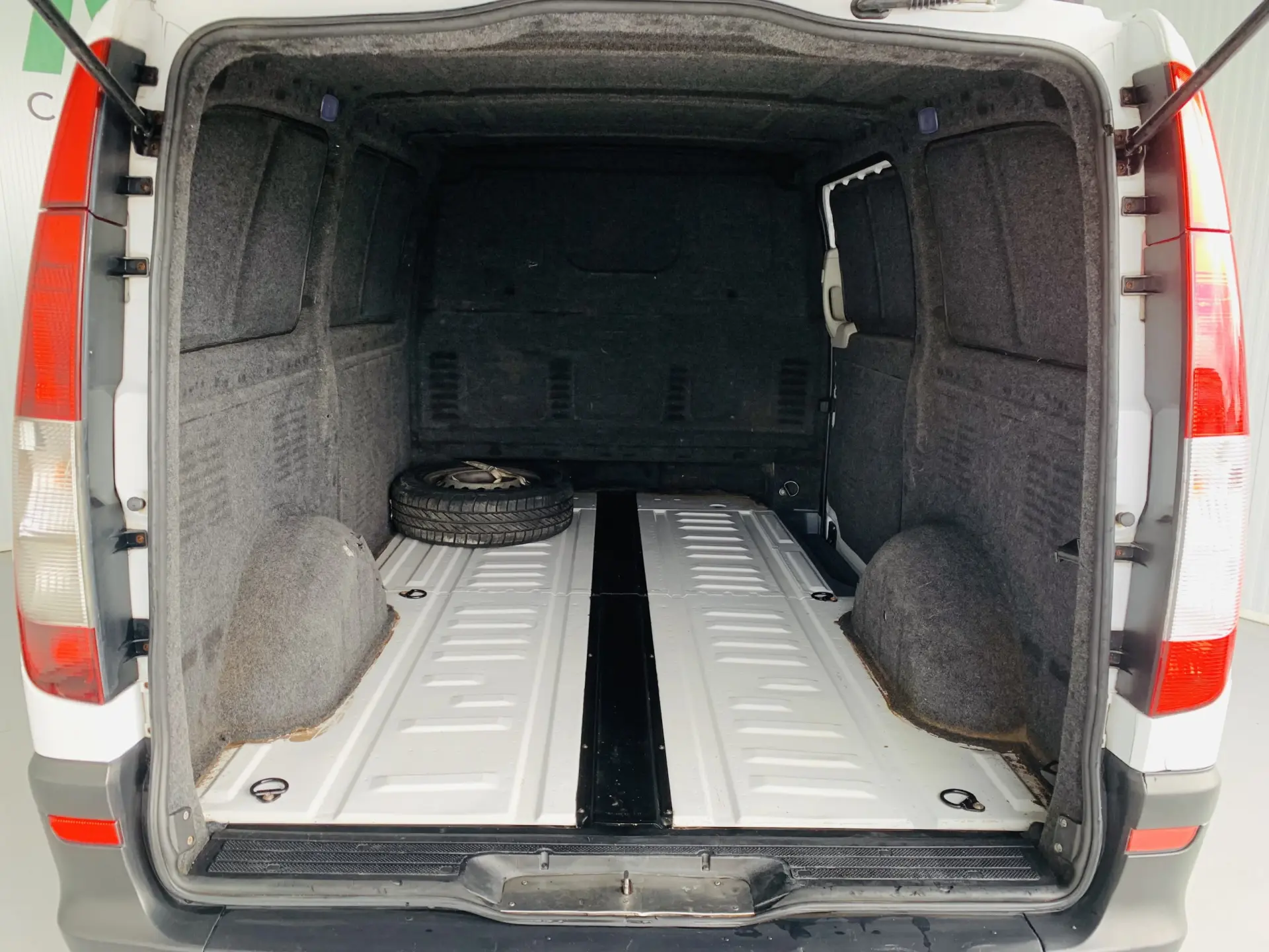 Mercedes-Benz Vito 109 CDI 15