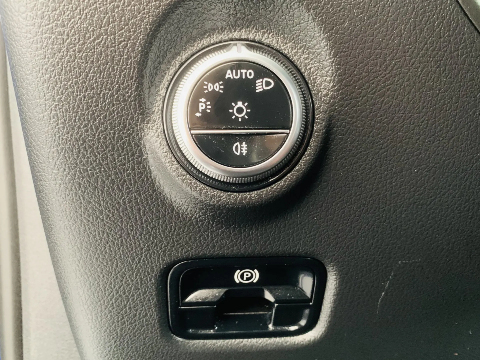 Mercedes-Benz C 200 Station d 9G-TRONIC 12