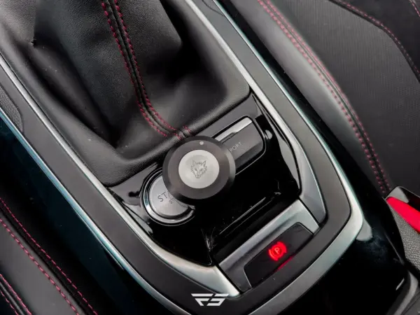 Peugeot 308 1.6 e-THP GTi 39