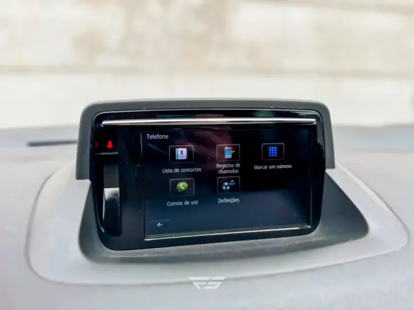 Renault Mégane Coupe 2.0 T RS 33