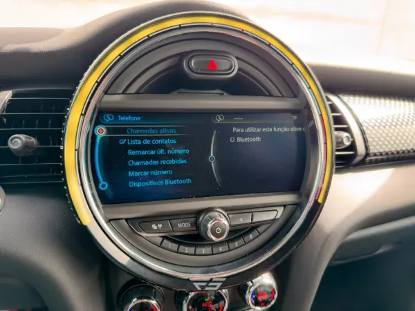 MINI 3 Portas John Cooper Works Auto Desportiva 30