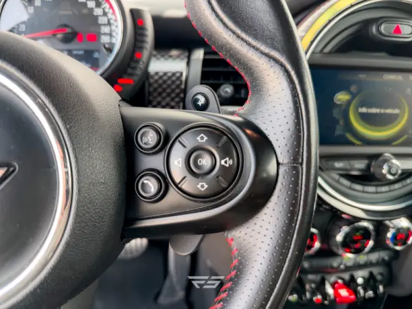 MINI 3 Portas John Cooper Works Auto Desportiva 21