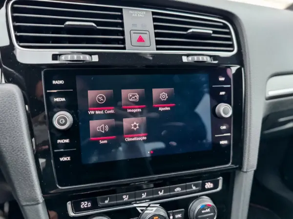 Volkswagen Golf 2.0 TSI GTi TCR DSG 47