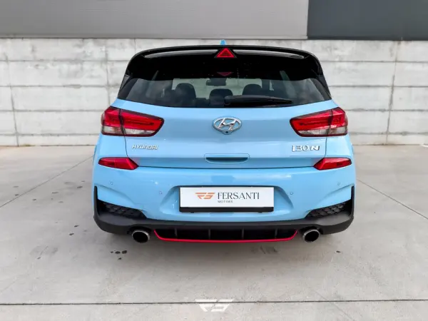 Hyundai i30 N 2.0 T-GDi Pack Performance 12