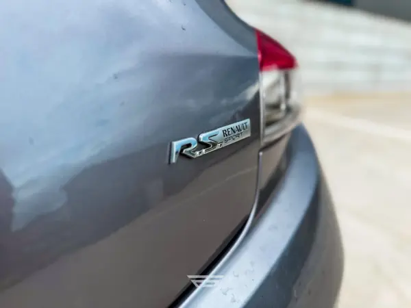 Renault Mégane Coupe 2.0 T RS 13